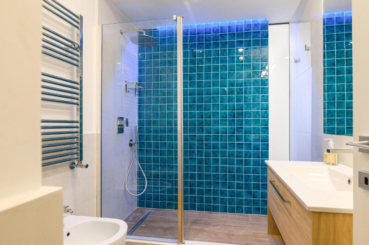 Modern & Elegant By Ndp Rent Apartment โรม ภายนอก รูปภาพ